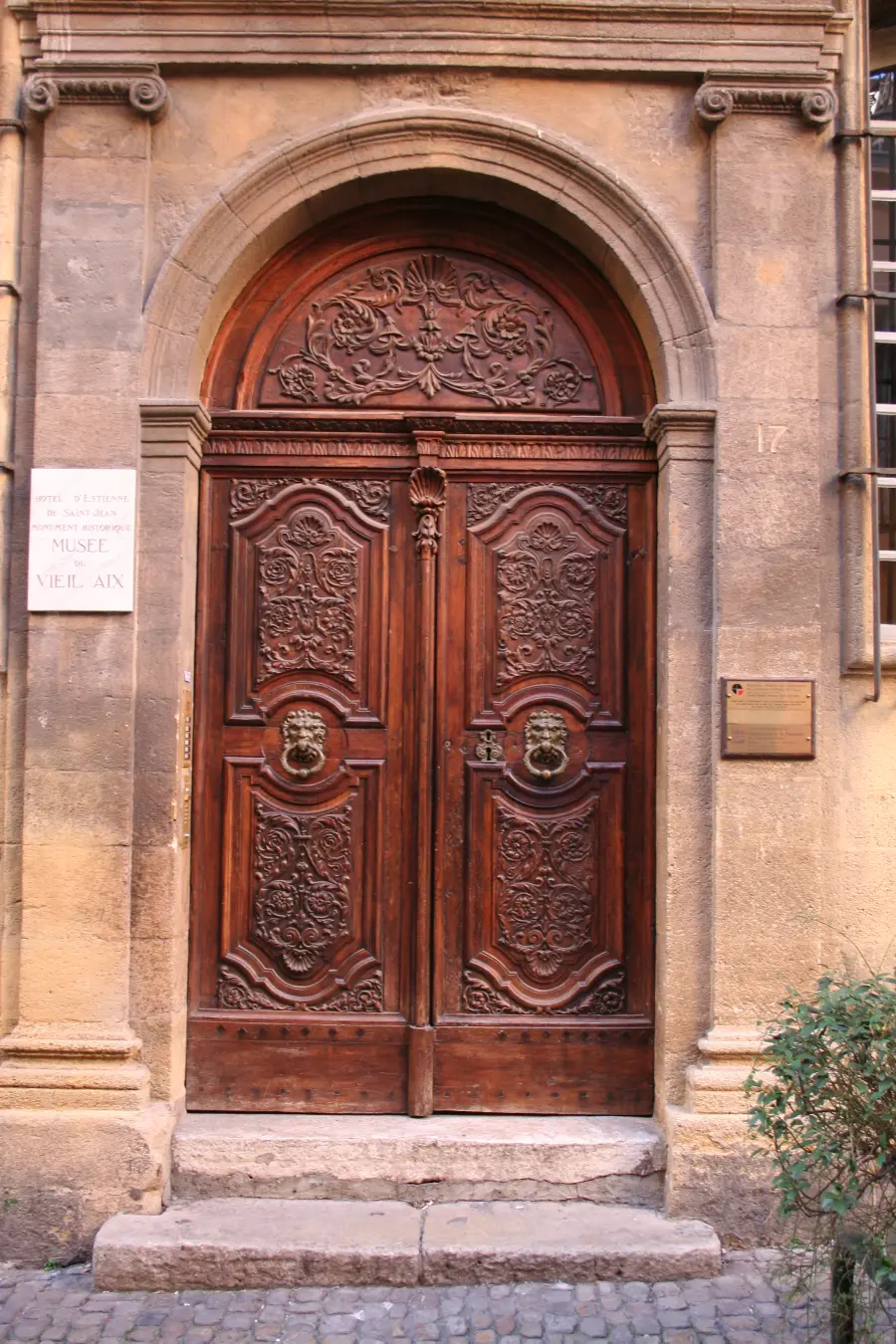 Musée Estienne-de-Saint-Jean