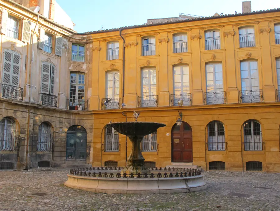 Place d'Albertas