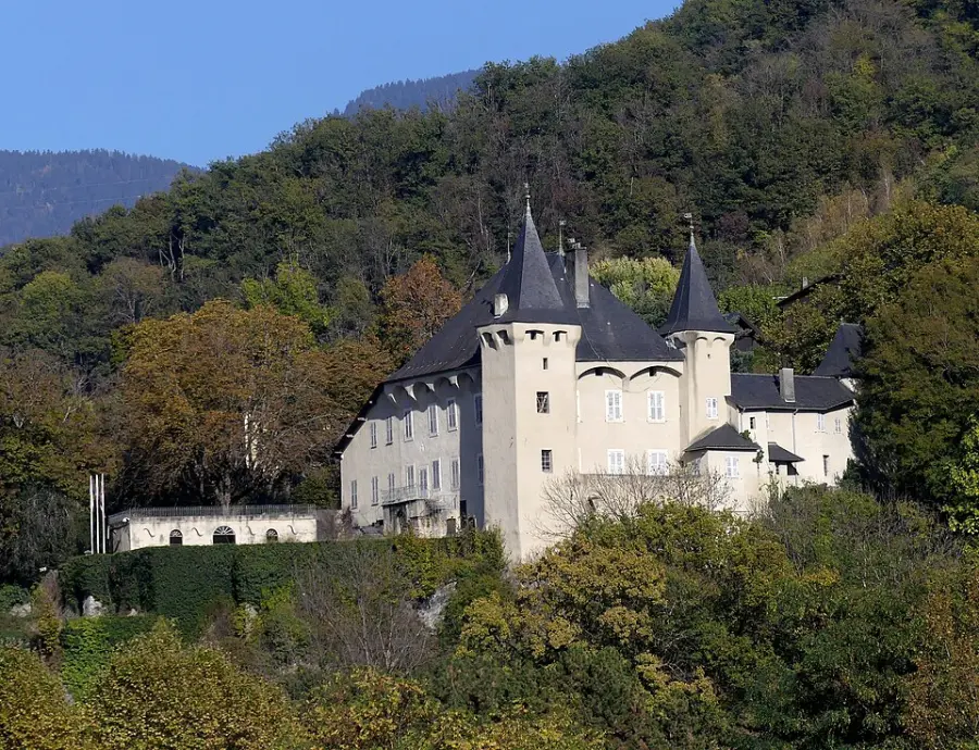 Château Manuel de Locatel