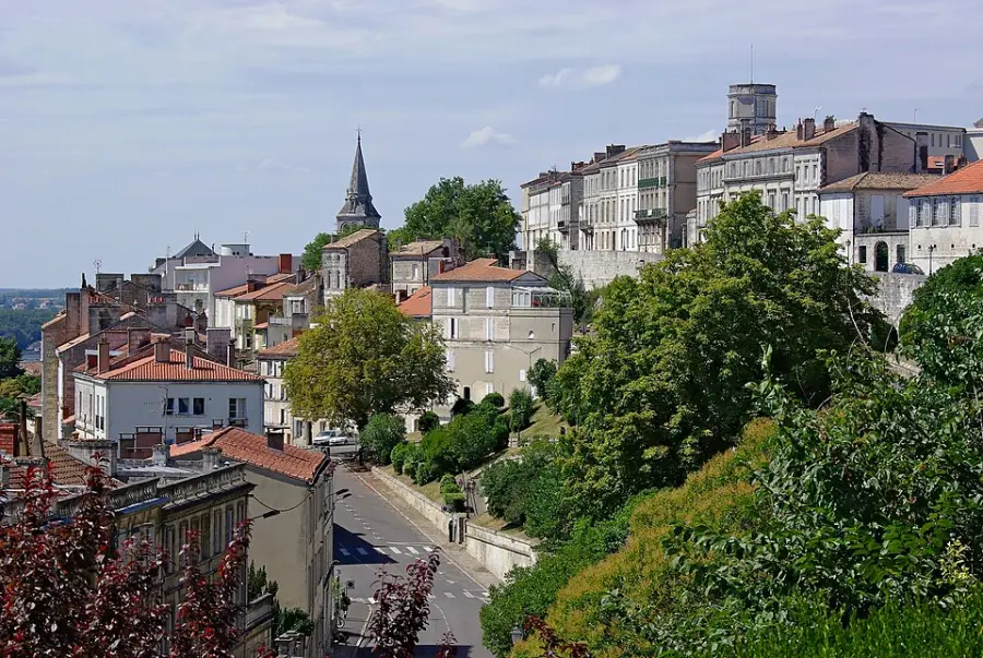 Les Remparts