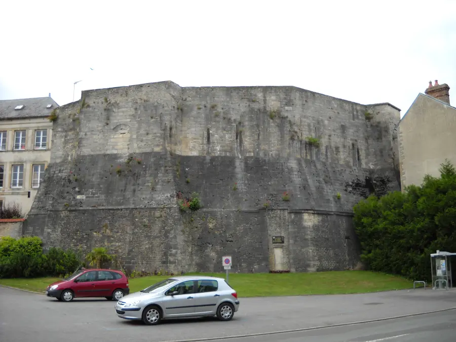 Le Donjon