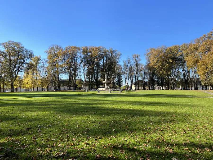 Place Charles-de-Gaulle