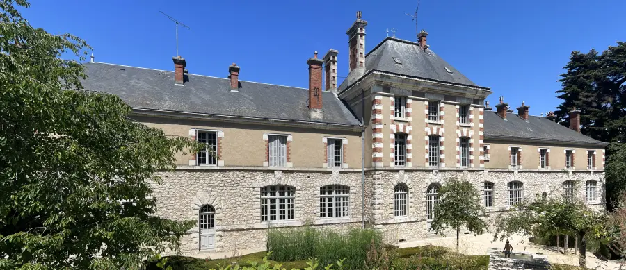 Jardin des simples et des fleurs royales