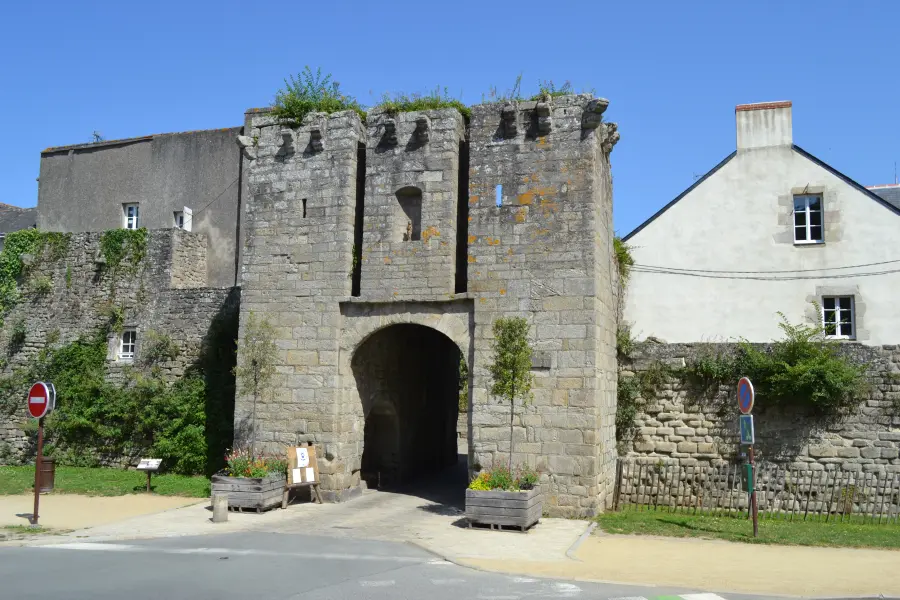 Porte de Saillé
