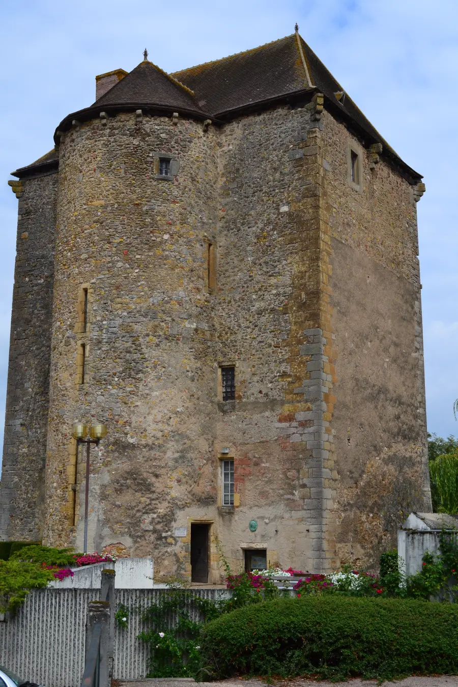 Donjon et musée George-Sand et de la Vallée Noire