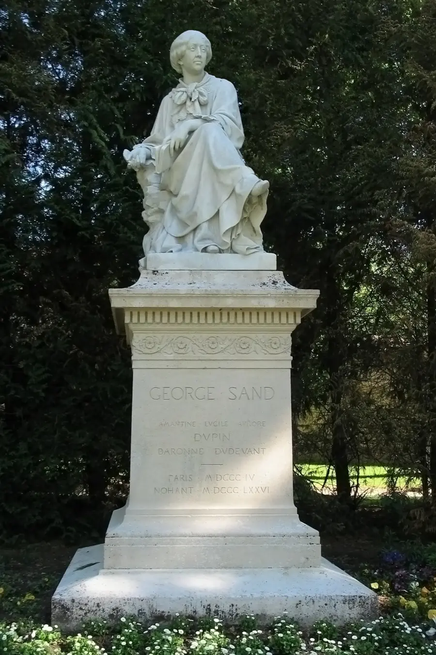 Square George Sand