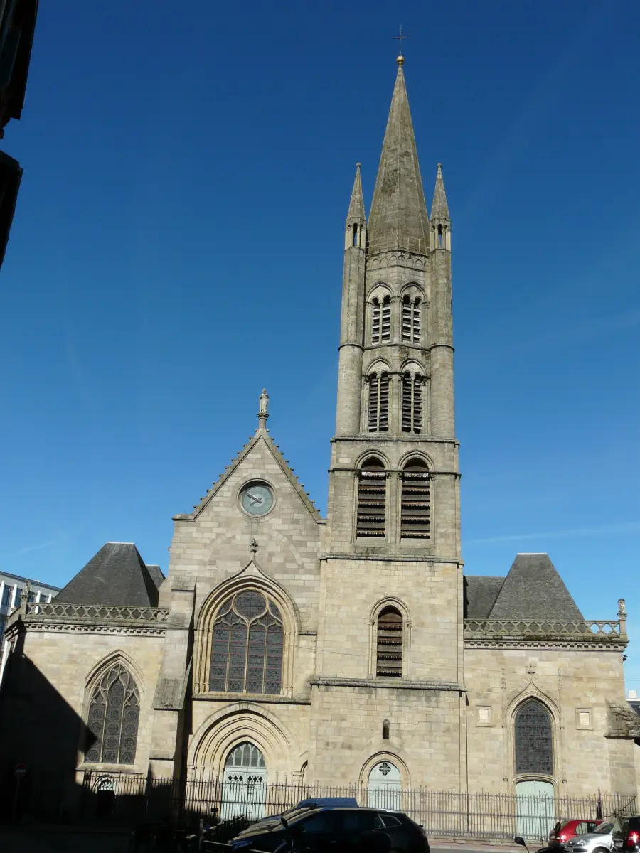 Église Saint Pierre du Queyroix