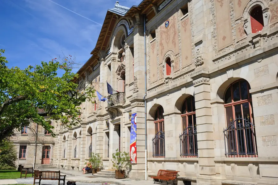 Musée national Adrien Dubouché