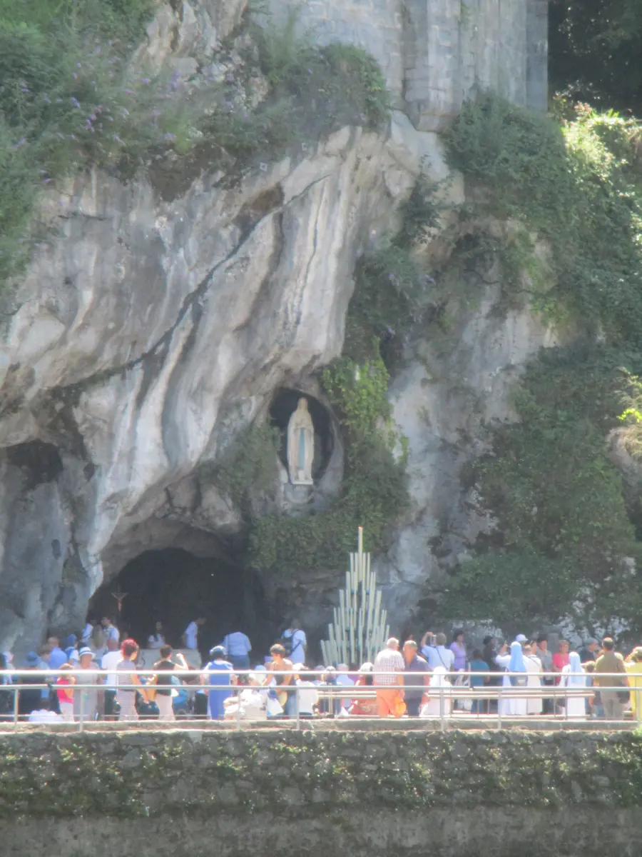 Grotte de Massabielle