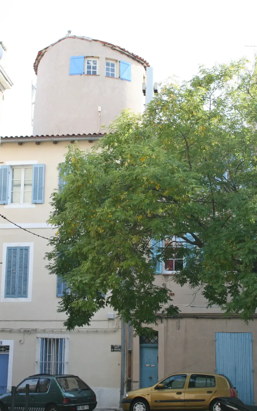 Le Panier (place des Moulins)
