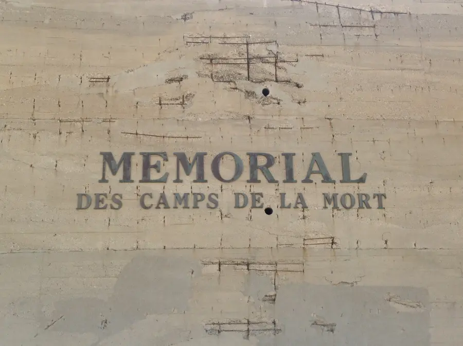 Mémorial des camps de la mort