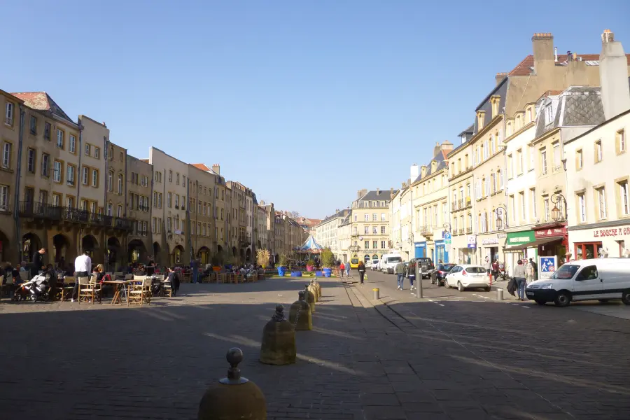 Place Saint-Louis
