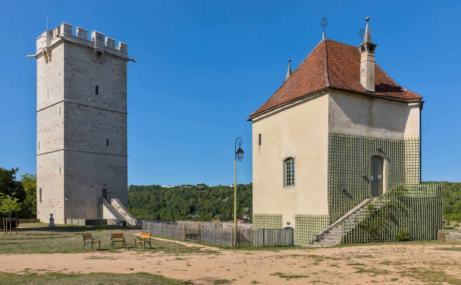Montbard