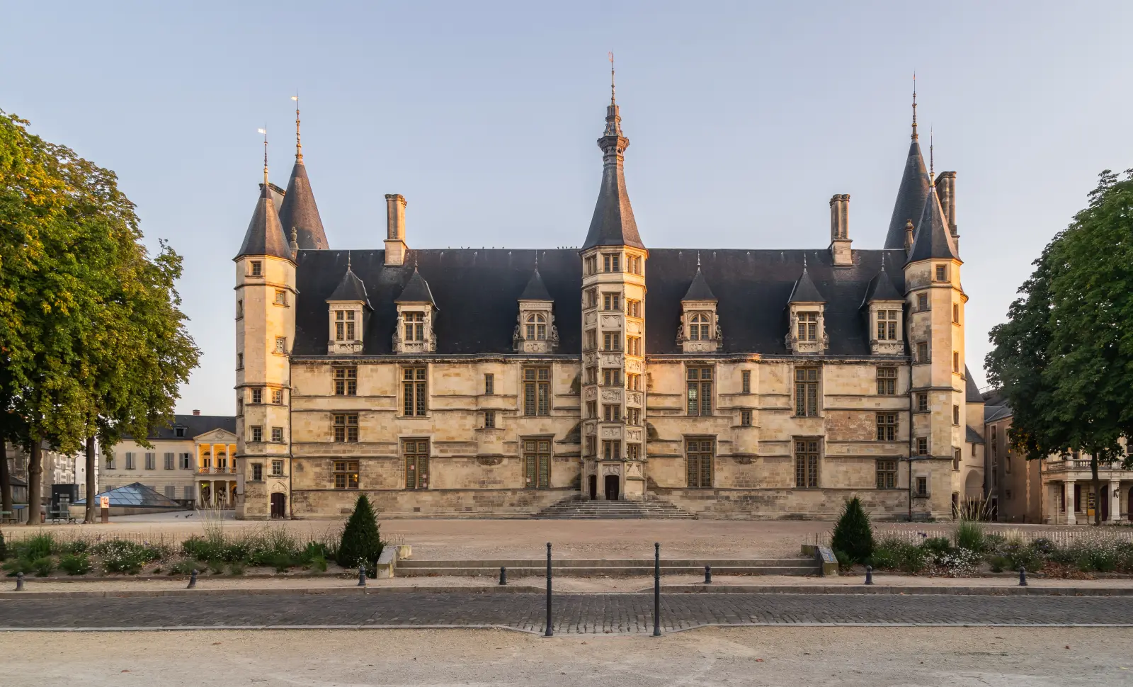 Nevers