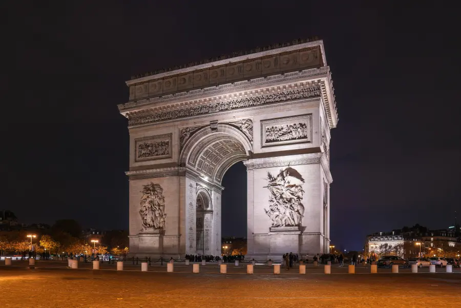 Arc de Triomphe