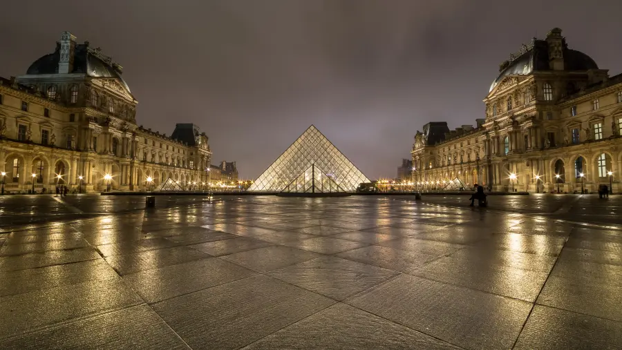 Le Louvre