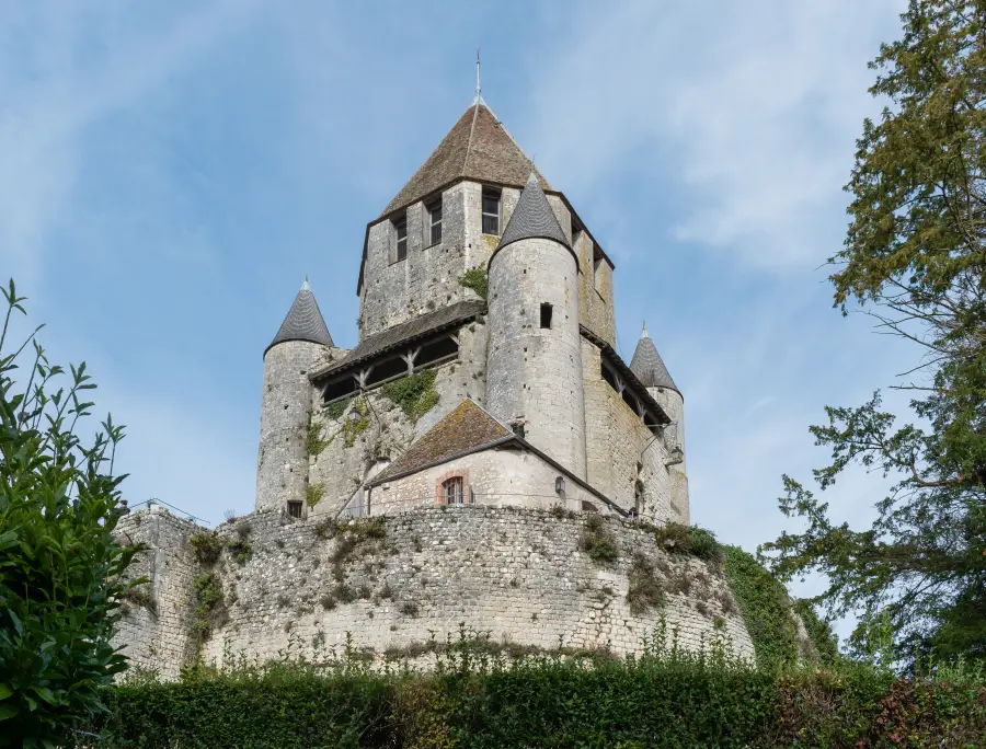 Tour César
