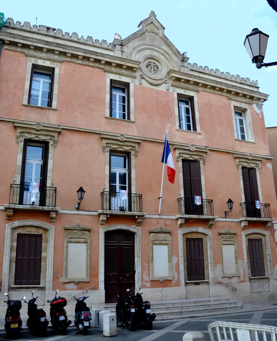 Place de l'Hôtel-de-Ville