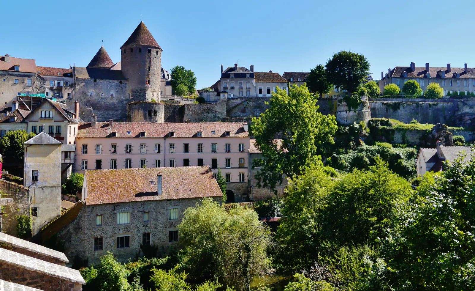 Semur-en-Auxois