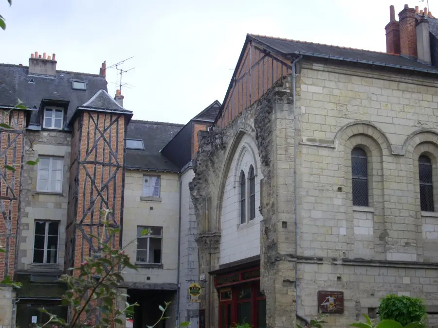 Place Saint-Pierre-le-Puellier