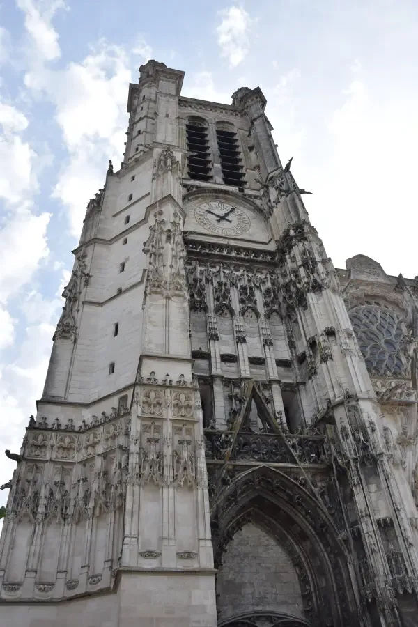 Cathédrale Saint-Pierre-et-Saint-Paul