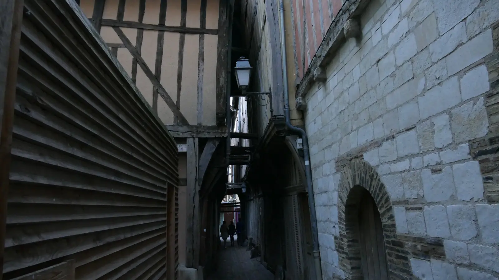 Troyes